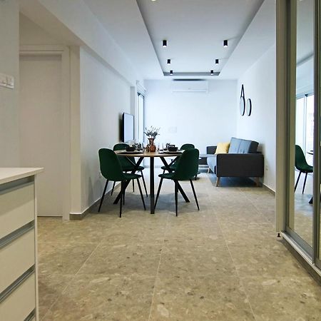 Appartamento Phaedrus Living: Seaside Luxury Flat Lighthouse 69 Paphos Esterno foto
