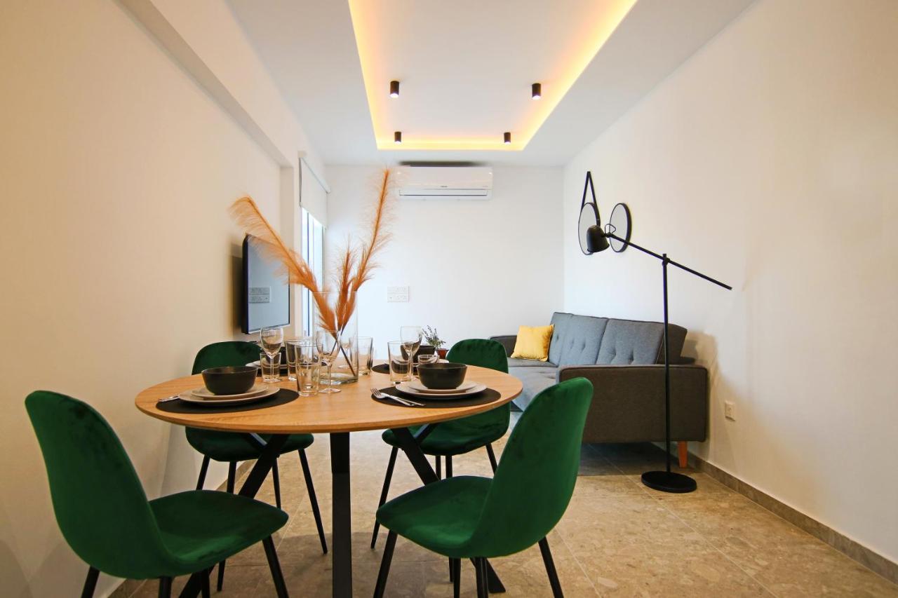 Appartamento Phaedrus Living: Seaside Luxury Flat Lighthouse 69 Paphos Esterno foto