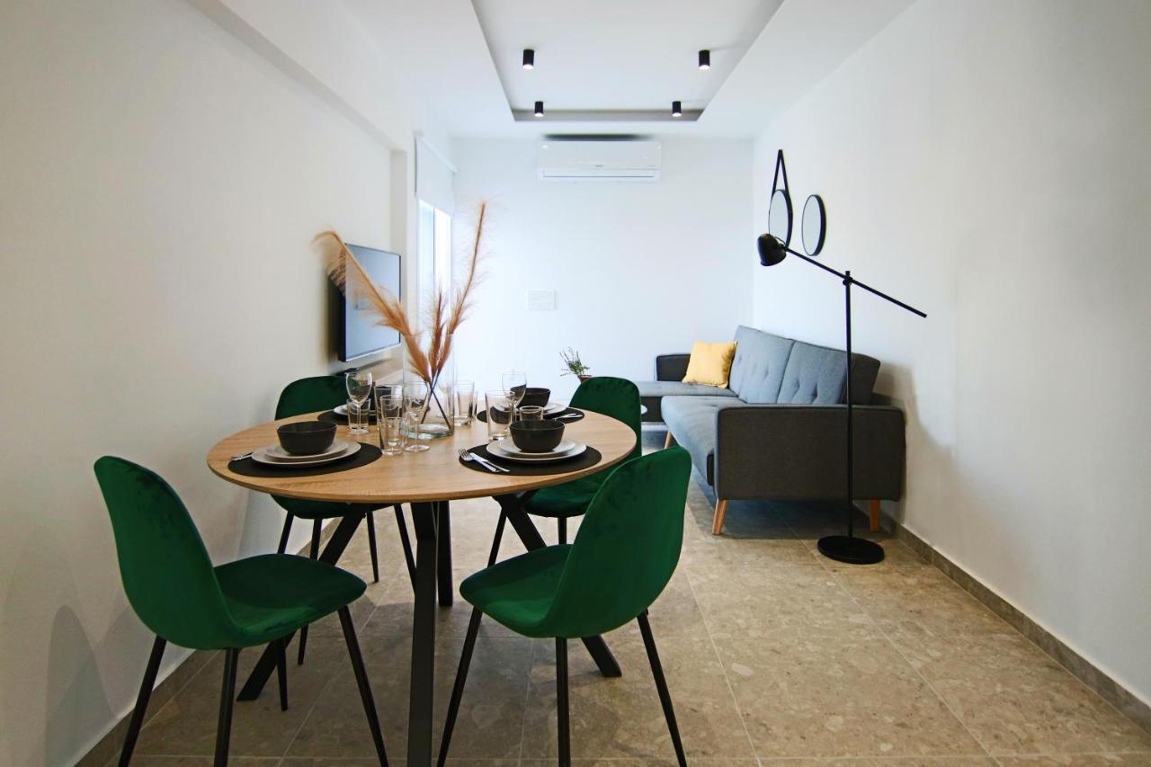 Appartamento Phaedrus Living: Seaside Luxury Flat Lighthouse 69 Paphos Esterno foto