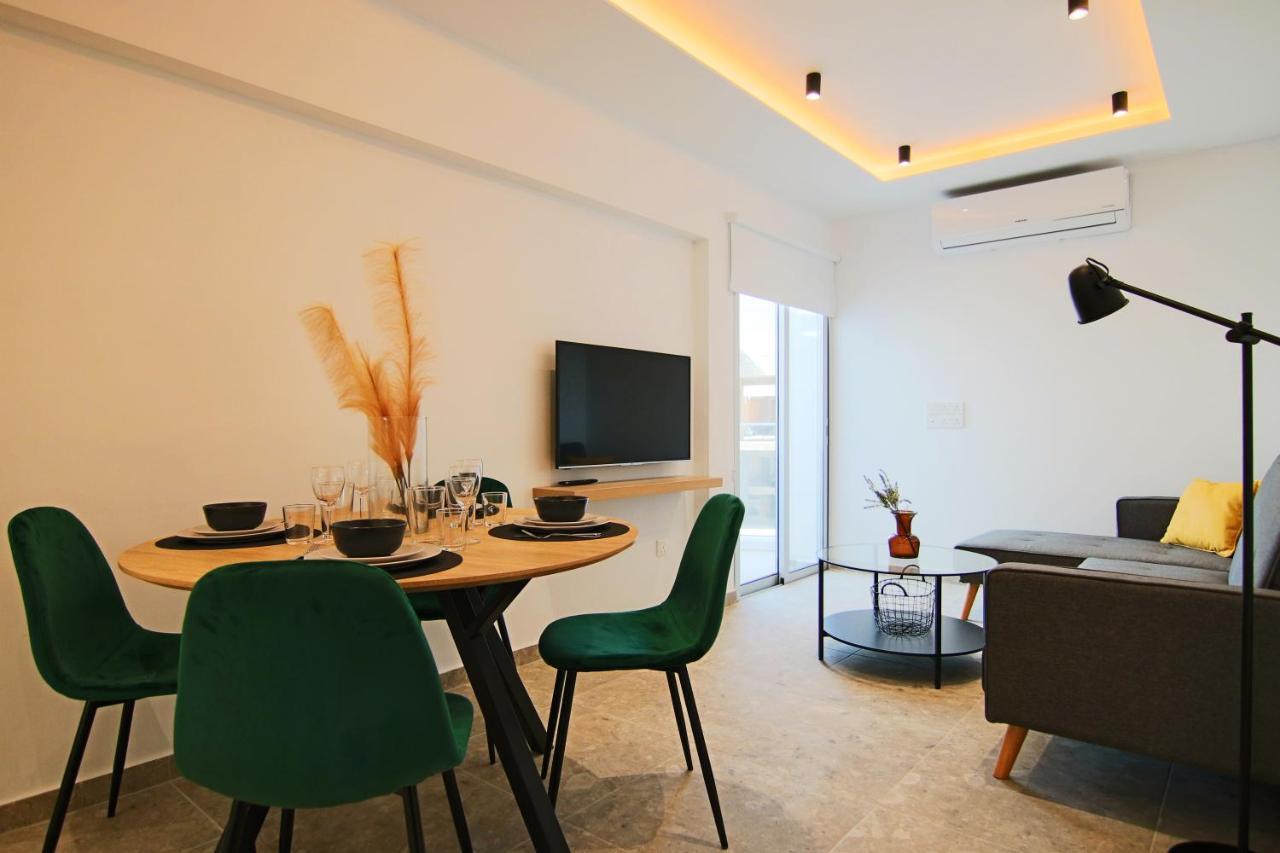 Appartamento Phaedrus Living: Seaside Luxury Flat Lighthouse 69 Paphos Esterno foto